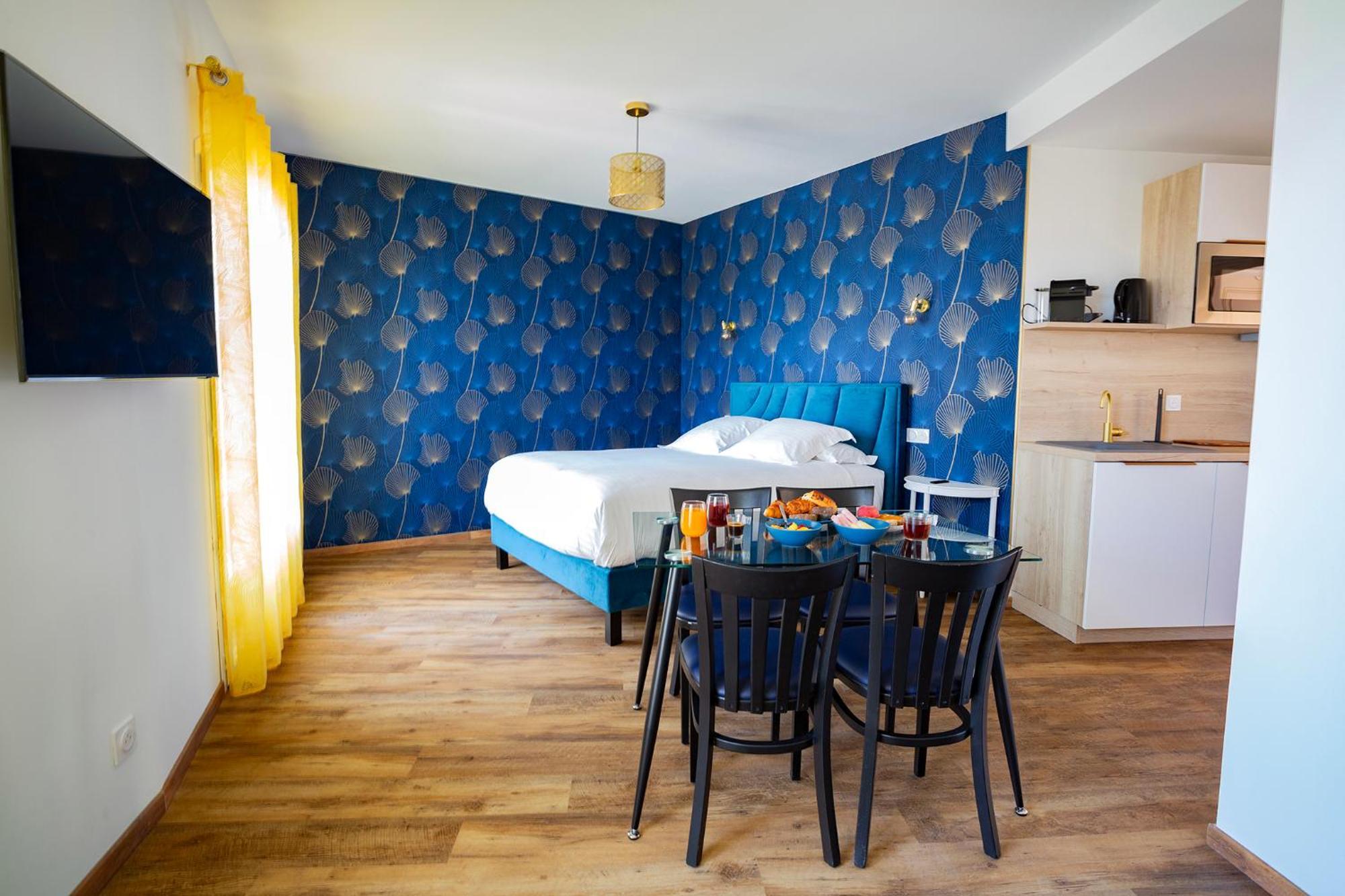Domaine De La Mautanne Aparthotel Sainte-Tulle Ngoại thất bức ảnh