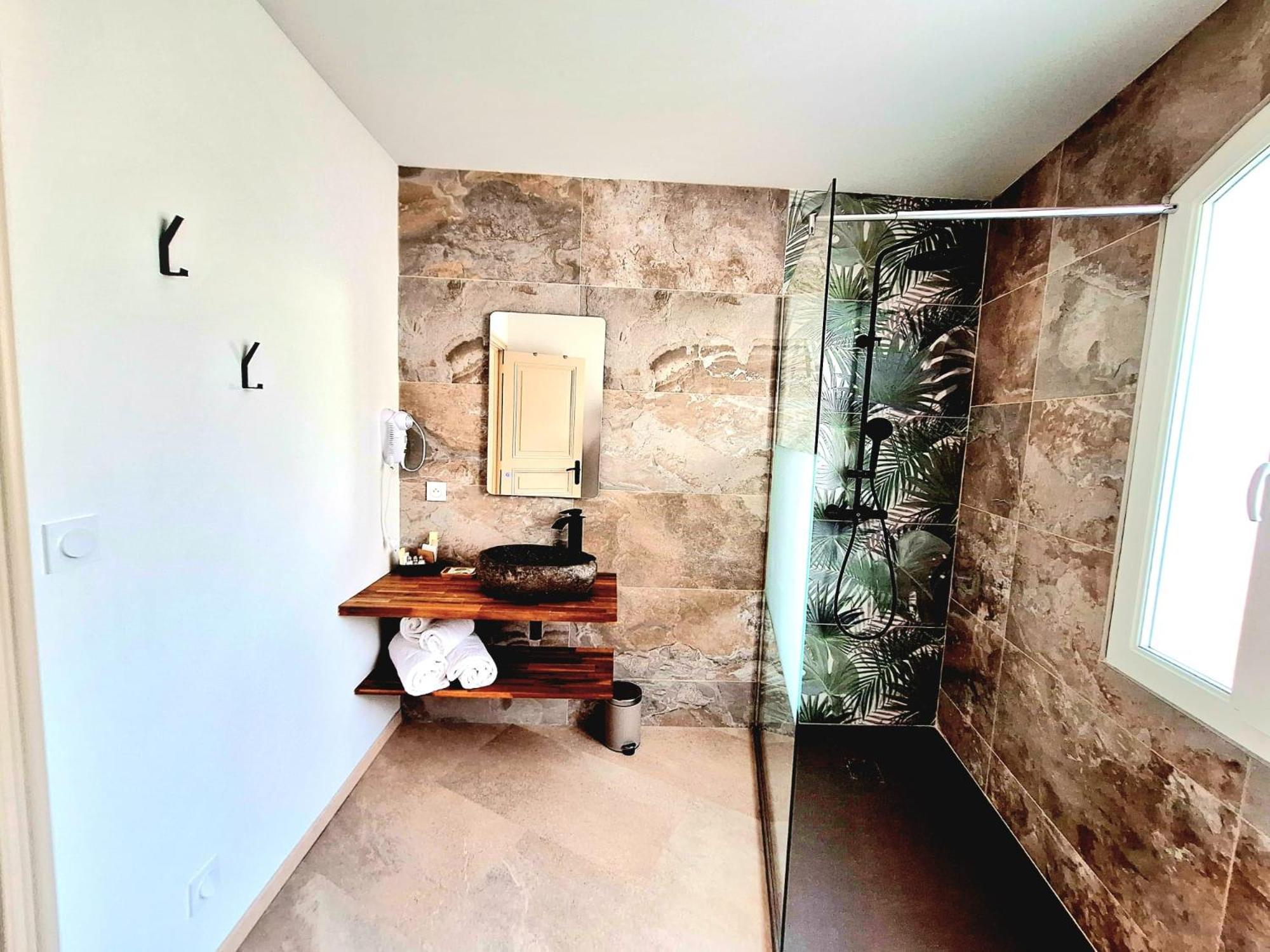 Domaine De La Mautanne Aparthotel Sainte-Tulle Ngoại thất bức ảnh